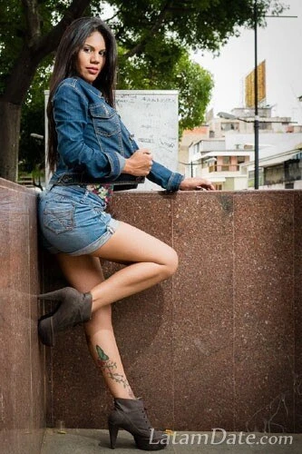 Daniela Profile image 1